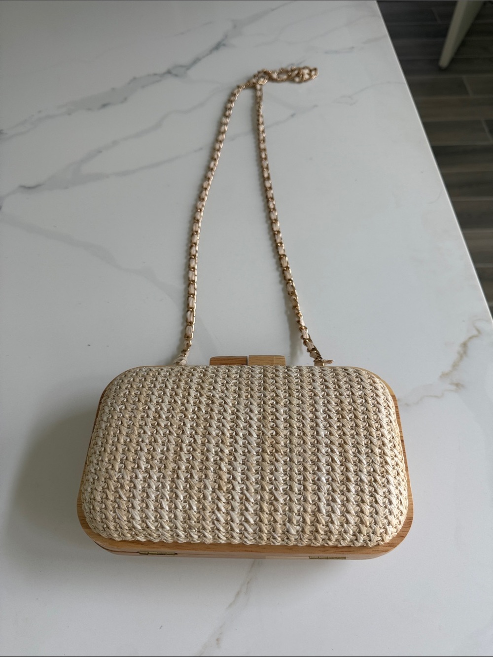 Tommy Bahama Cream Woven Crossbody with Gold Chain